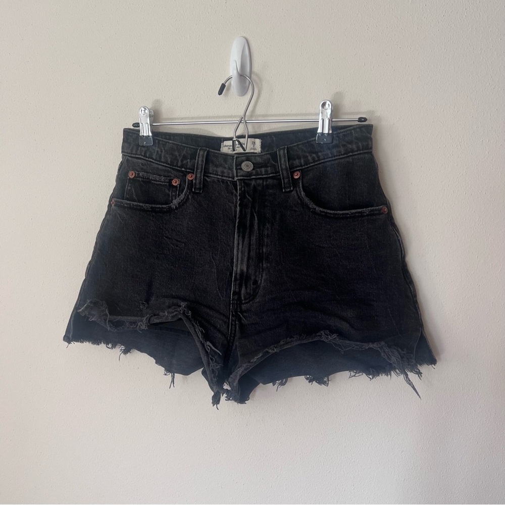 Abercrombie cutoff short high rise curve love